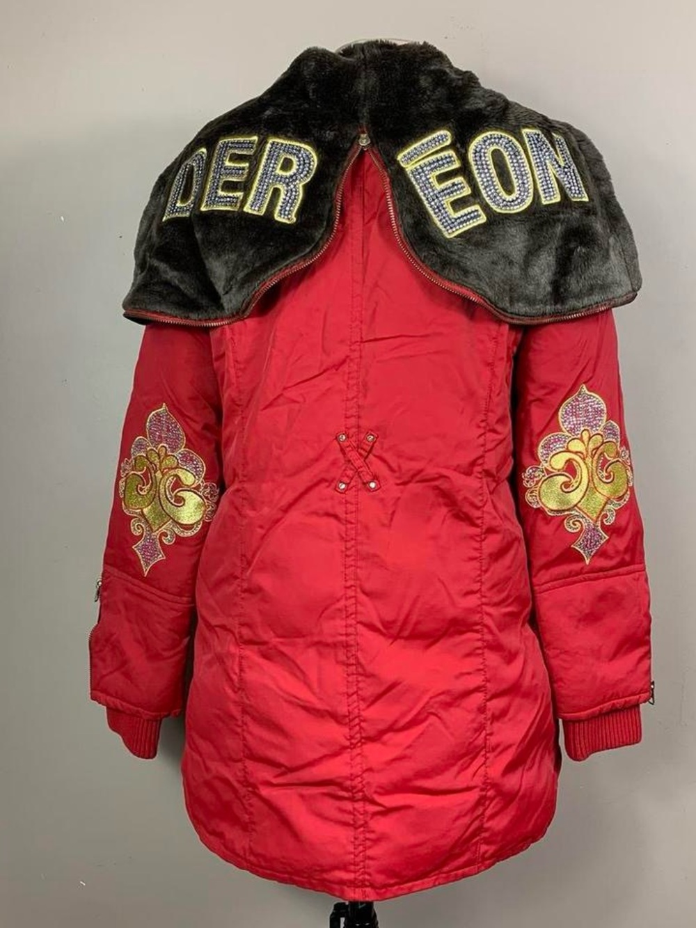 Dereon Red Hooded Parka Jacket L Rhinestone Faux Fur McBling Y2K 2000s